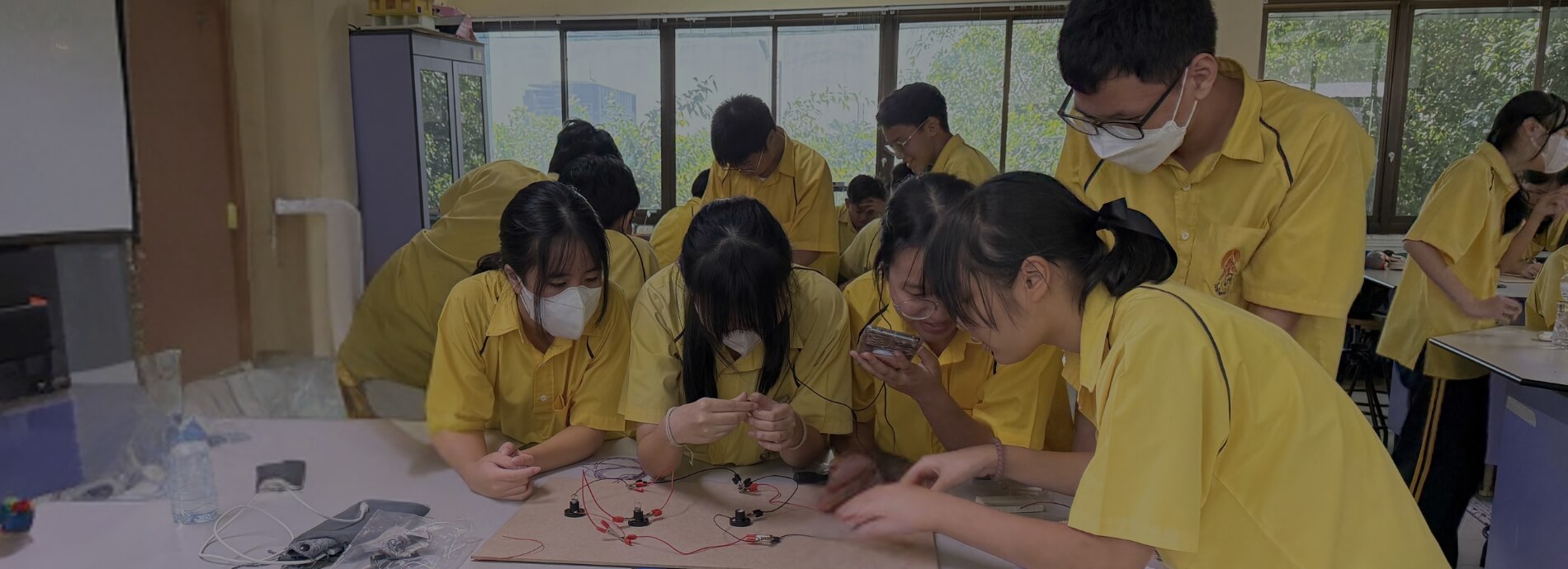 BFITS Thailand Program Simple Circuit Lab Activity_Building a Basic Electrical Circuit